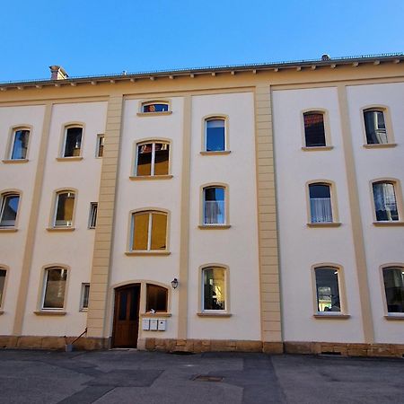Grosse 3-Zimmer Wohnung - Zentral-Coburg - Kostenloser Parkplatz Luaran gambar